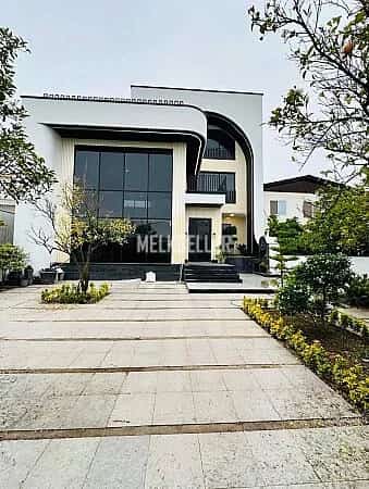 فروش اقساطی ویلای تریبلکس با آسانسور