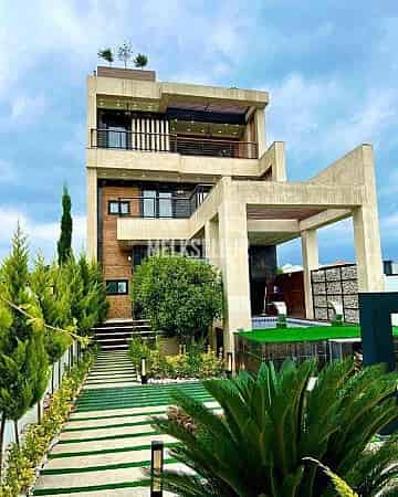 خريد ويلا باغ ٥٠٠ متري نما مدرن استخردار در اميرآباد چمستان